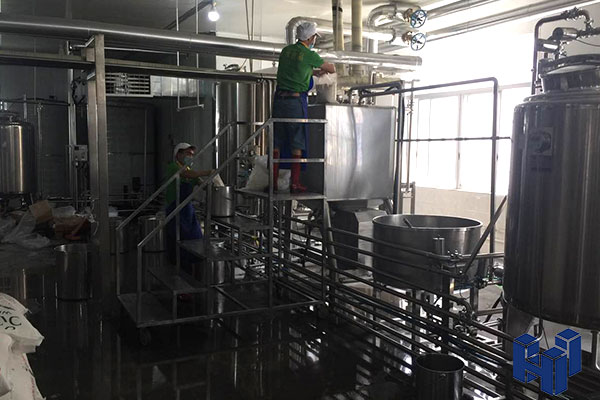 惠合茶飲料生產線-設備安裝調試圖片展示6